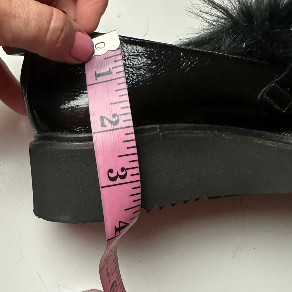1874 By Walder Black Patent Leather Faux Fur Silver Chain Platform Loafers 39/8‎